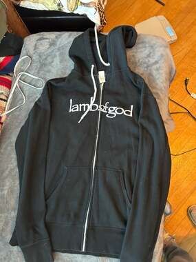 Lamb of god hoodie size large , great condition never worn